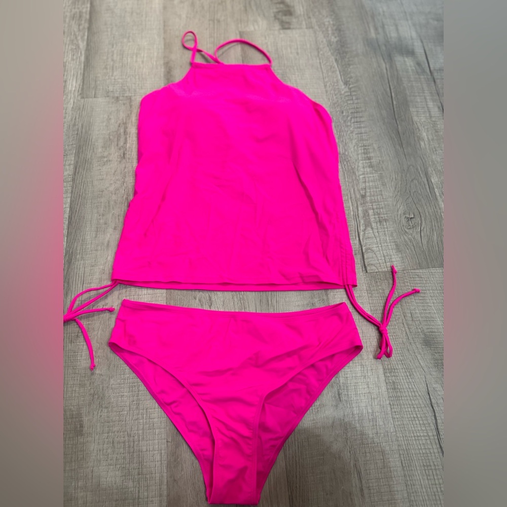 Vibrant Pink Women's Swim Set